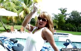 Insatiable mature blond Shayla eagerly sucks a thick schlong