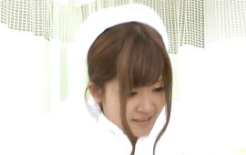 Inviting older Erika Kashiwagi got her cave drilled good and got cum all over her face