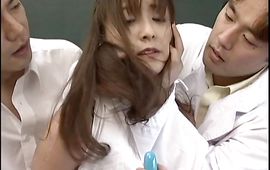 Overwhelming maiden Manami Suzuki gets quim fucked after licking