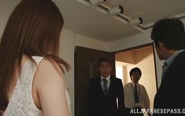Fascinating mature girl Akiho Yoshizawa adores these hot fuck sessions