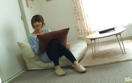 Breathtaking mature Maomi Nagasawa is eager to ride a dong